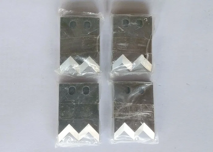 white steel Blade, tungsten steel Blade, flat groove Blade, for stripping machine Tungsten Steel Blade, High-Speed Steel Blade, Single Wire Tungsten Steel Blade, A Double-wire Tungsten Steel Blade, A Pair Of Terminal Blades, 3F Air Peeling Machine Blade, One Piece Of Single Wire High-Speed Steel Blade, One Piece Of Double-wire High-speed Steel Blade, 2000# Mold Blade, Coaxial Machine Blade, White Steel Blade 백색 강철 잎, 텅스텐 강철 잎, 벗기는 기계를위한 편평한 강저 잎, 텅스텐 강철 잎, 고속 강철 잎, 단 하나 철사 텅스텐 강철 잎, 두 배 철사 텅스텐 강철 잎, 끝 잎의 쌍, 3F 공기 껍질을 벗기는 기계 잎, 단 하나 철사 고속 강철 잎의 한 조각, 두 배 철사 고속 강철 잎의 한 조각, 2000# 형 잎, 동축 기계 블레이드, 화이트 스틸 블레이드