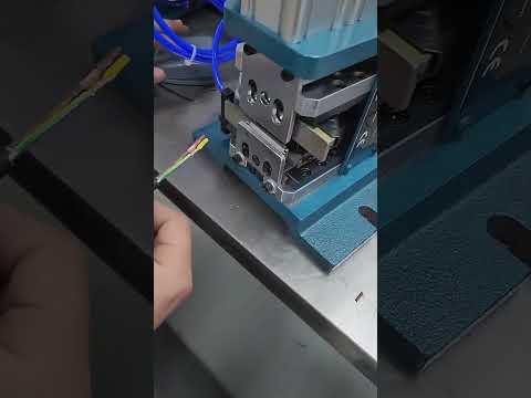 3FN Pneumatic Manual Multi Core Wire Stripping &amp; Twisting Machine 220V Cable Sheath Stripper