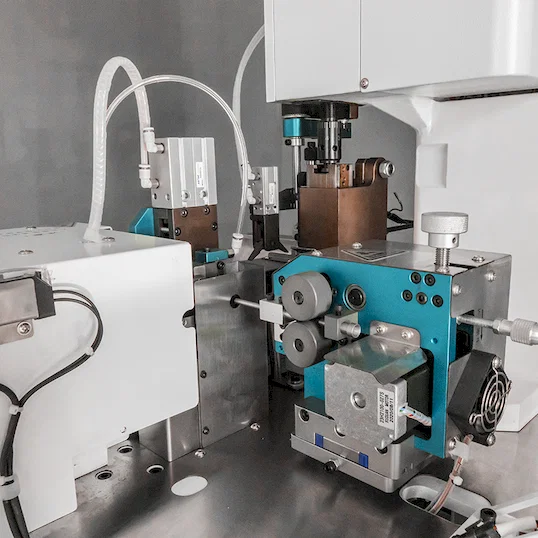 자동 케이블 탈피 압착 연선기 Thumb